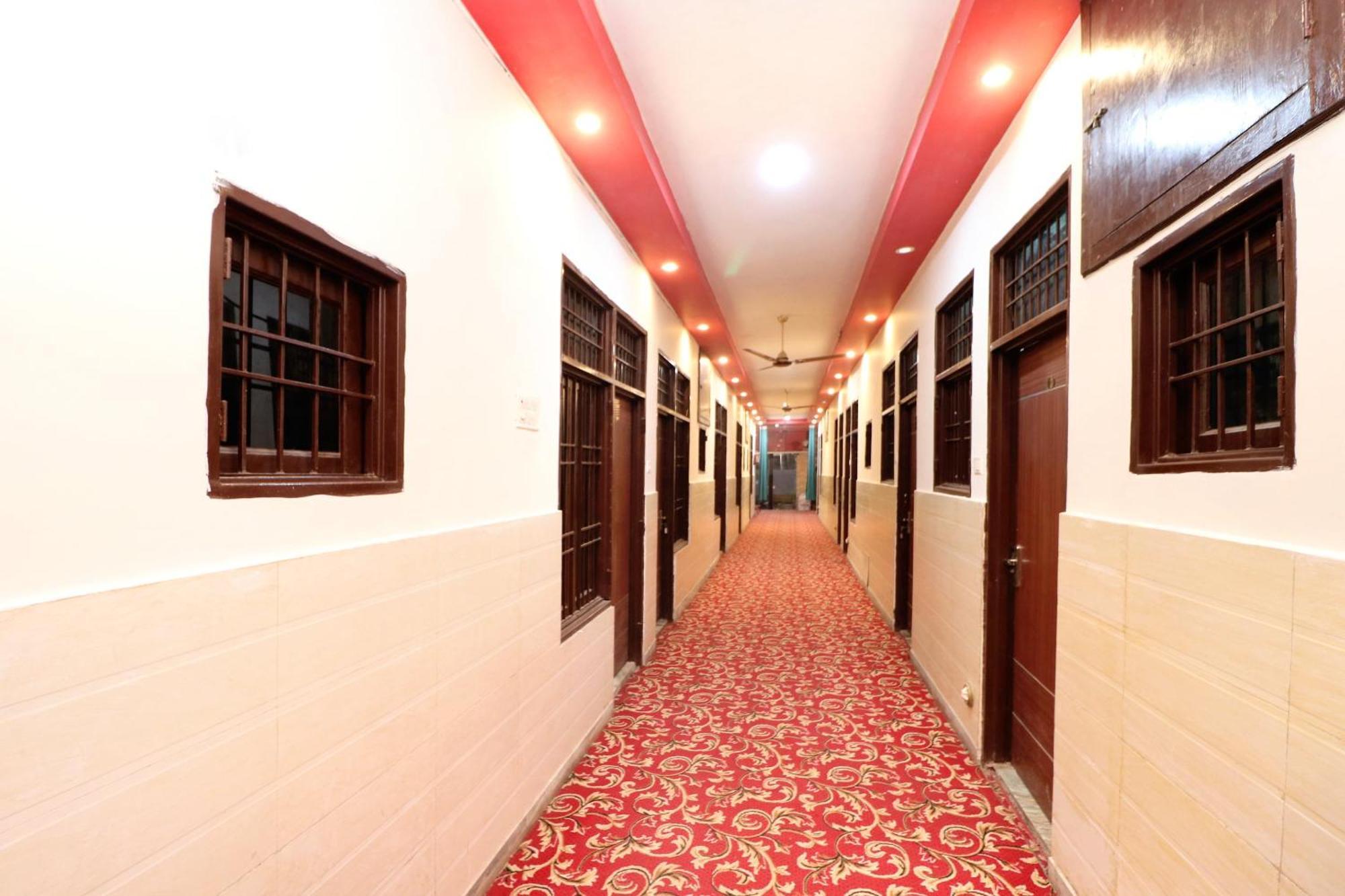 Hotel O Rr Villa Csandígarh Kültér fotó