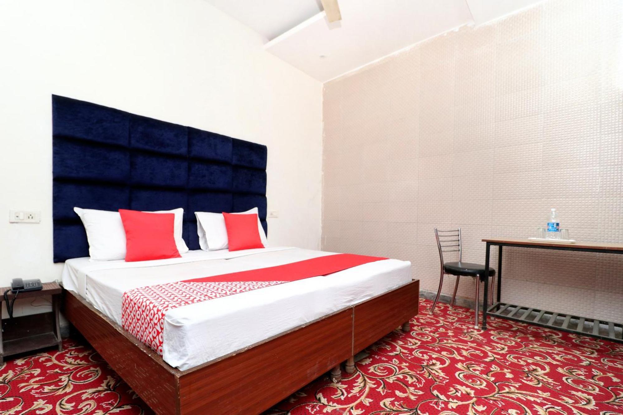 Hotel O Rr Villa Csandígarh Kültér fotó